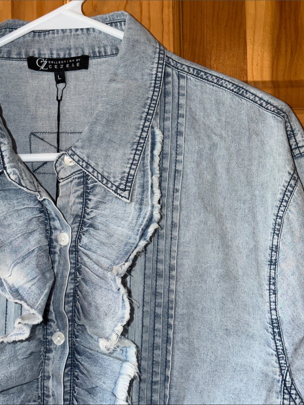 NWT CEZELE Light Wash Ruffled Denim Blouse - Pale Blue